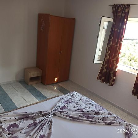 Apartments Solta Нечуям Екстер'єр фото
