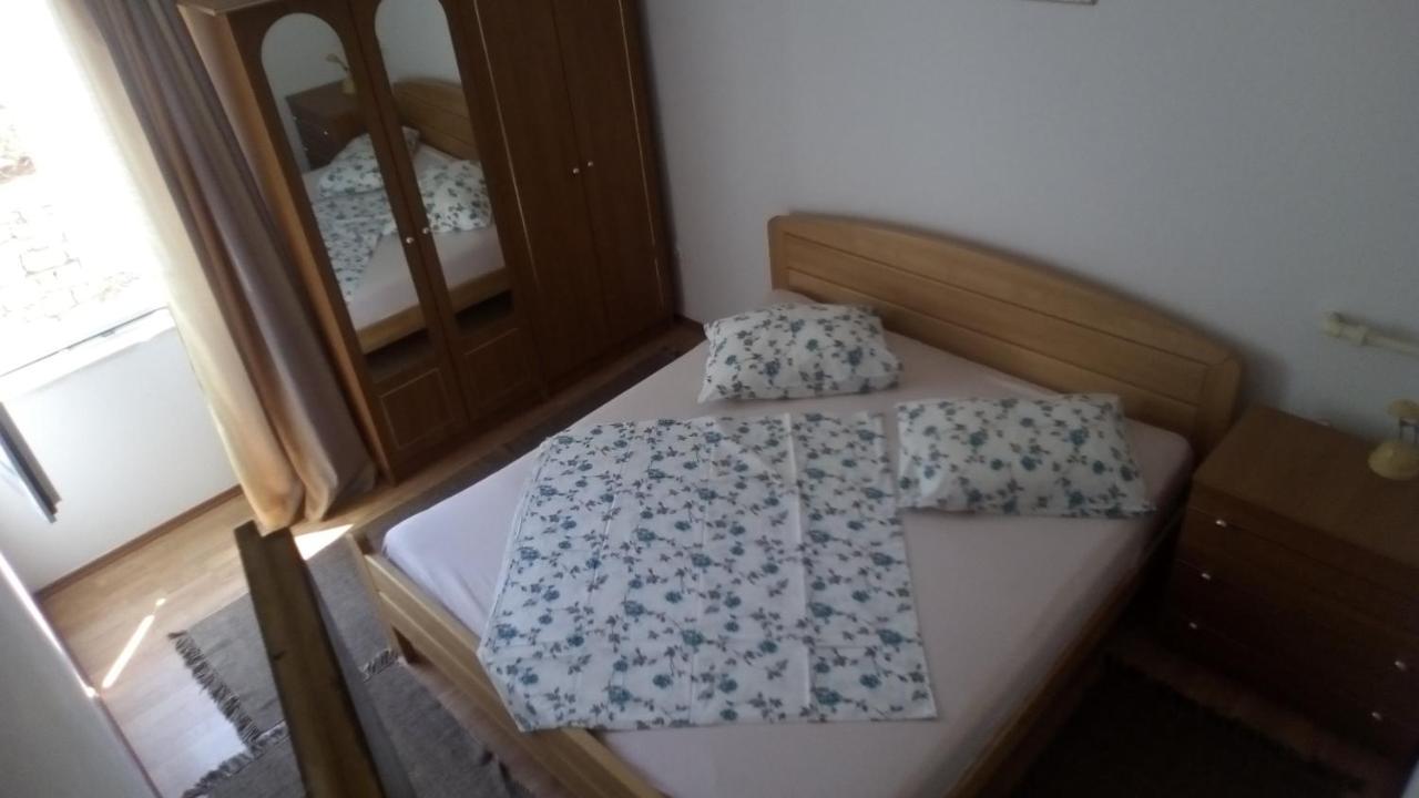 Apartments Solta Нечуям Екстер'єр фото