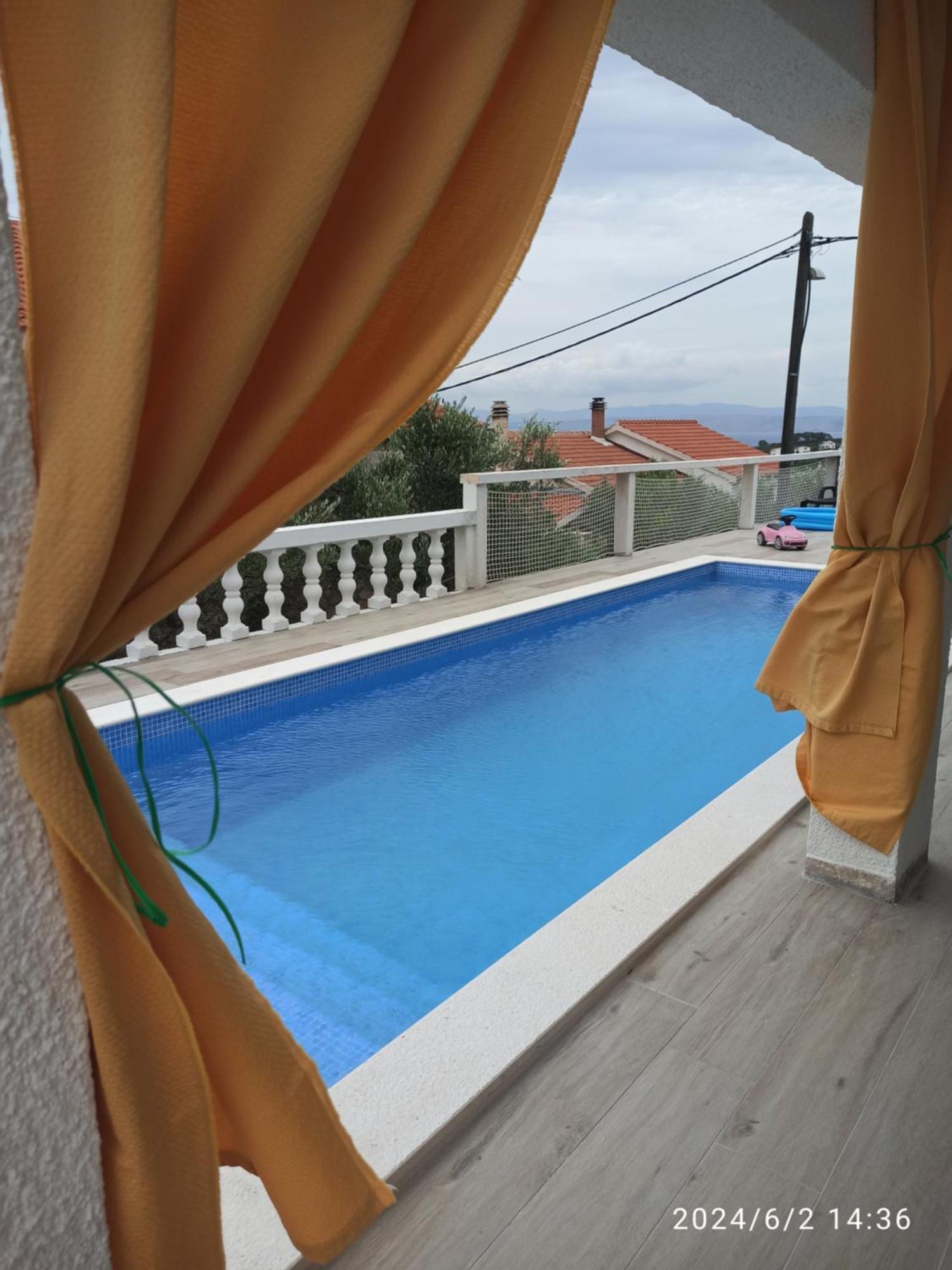 Apartments Solta Нечуям Екстер'єр фото