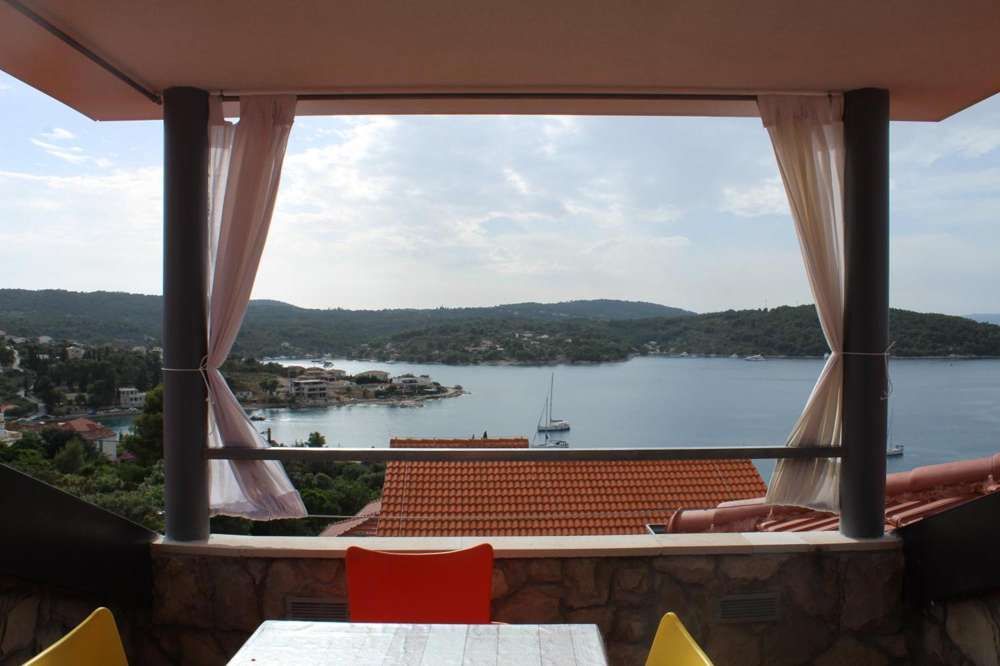 Apartments Solta Нечуям Екстер'єр фото